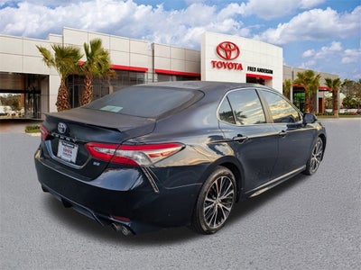 2018 Toyota Camry SE