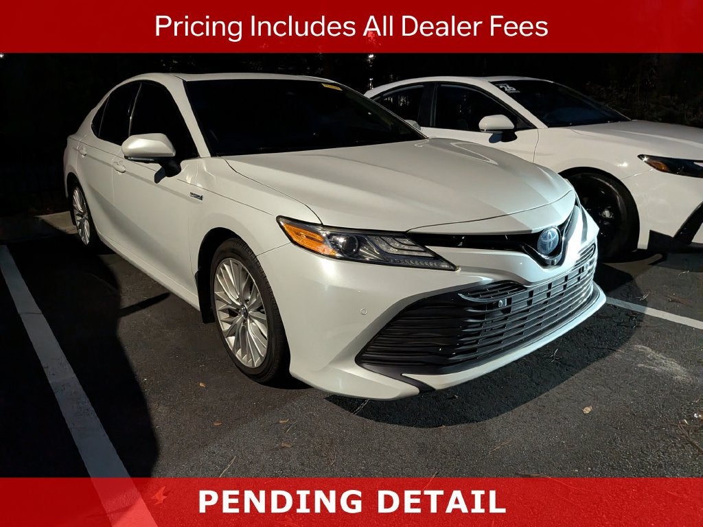 2018 Toyota Camry Hybrid XLE