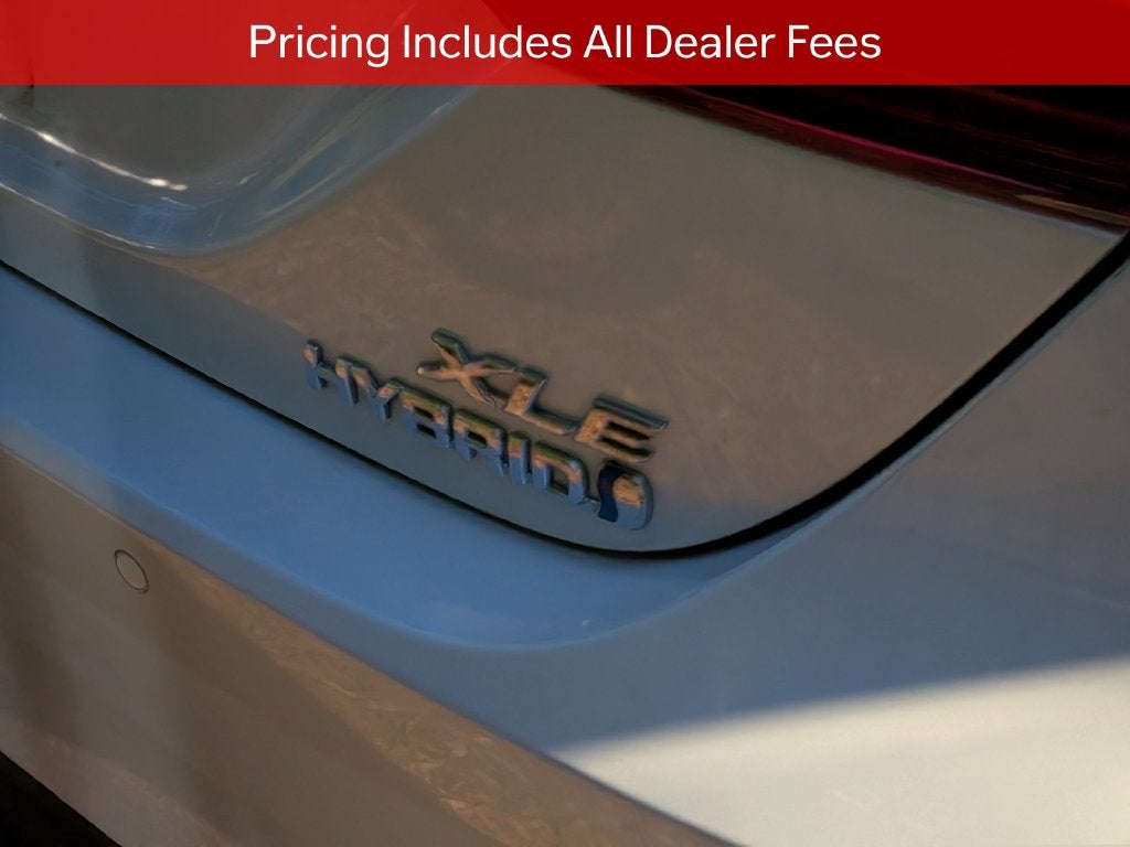 2018 Toyota Camry Hybrid XLE