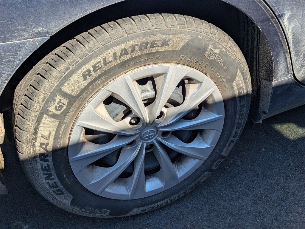 2017 Toyota Camry LE