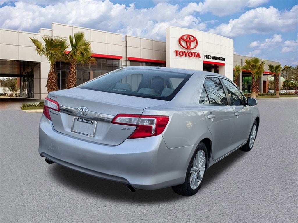 2014 Toyota Camry XLE