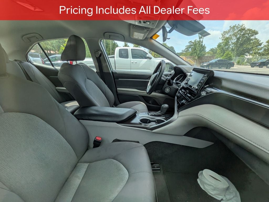 2022 Toyota Camry LE