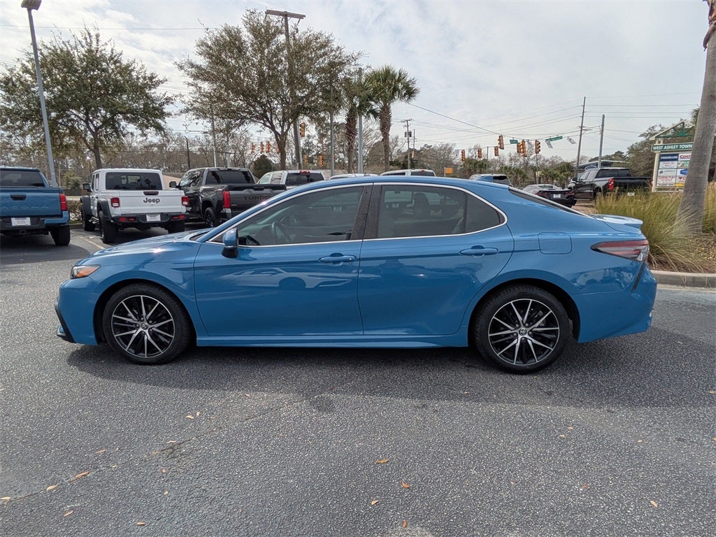 2023 Toyota Camry SE