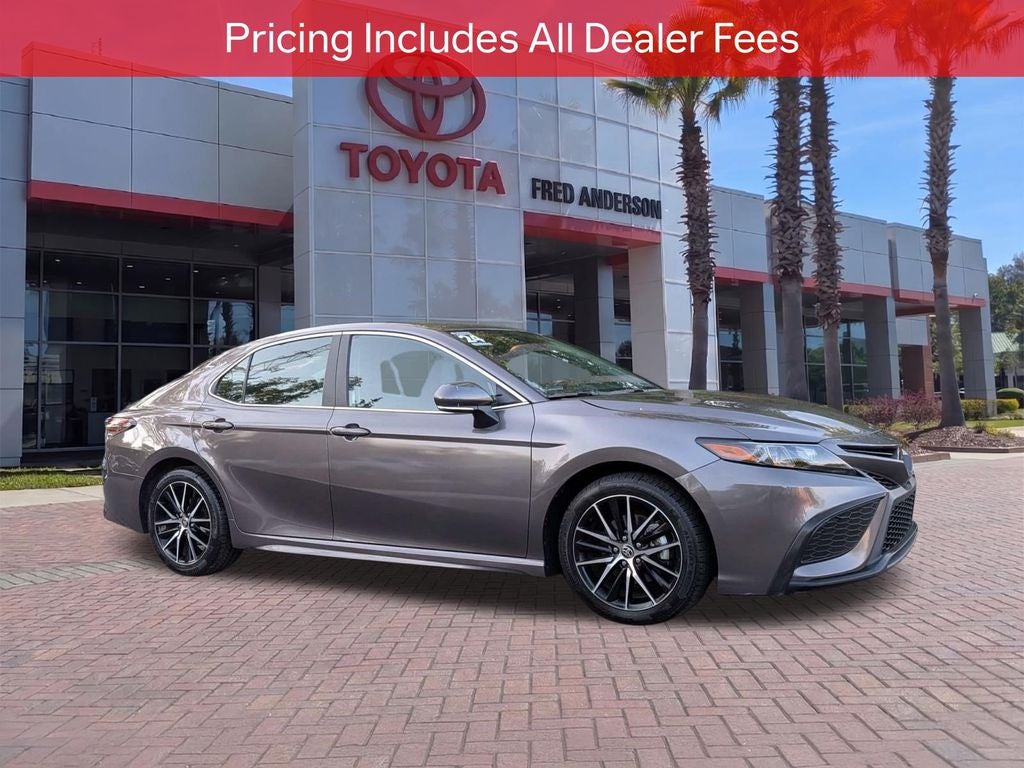 2024 Toyota Camry SE