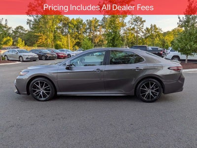 2024 Toyota Camry SE