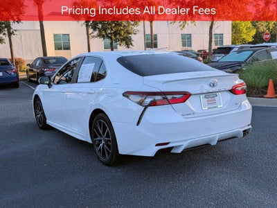2024 Toyota Camry SE