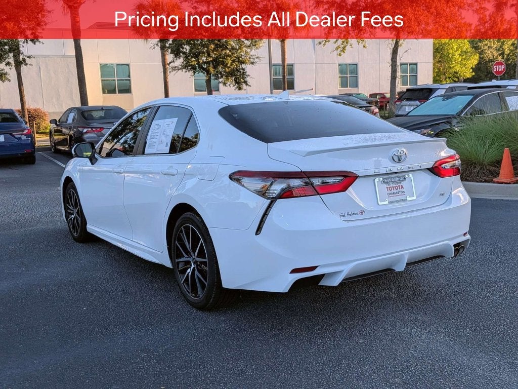 2024 Toyota Camry SE