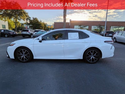 2024 Toyota Camry SE