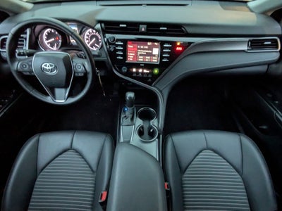 2020 Toyota Camry SE