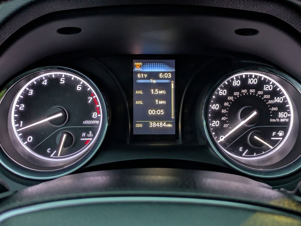 2020 Toyota Camry SE