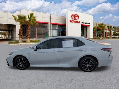 2023 Toyota Camry SE