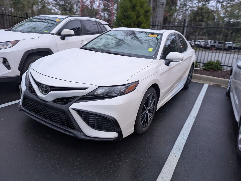 2023 Toyota Camry SE