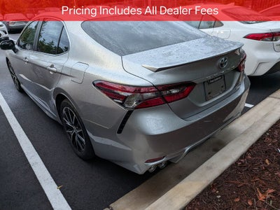 2024 Toyota Camry Hybrid SE