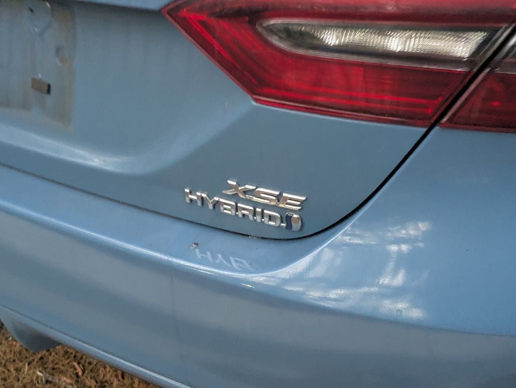 2023 Toyota Camry Hybrid XSE