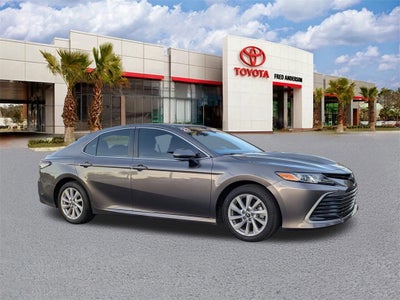 2024 Toyota Camry LE