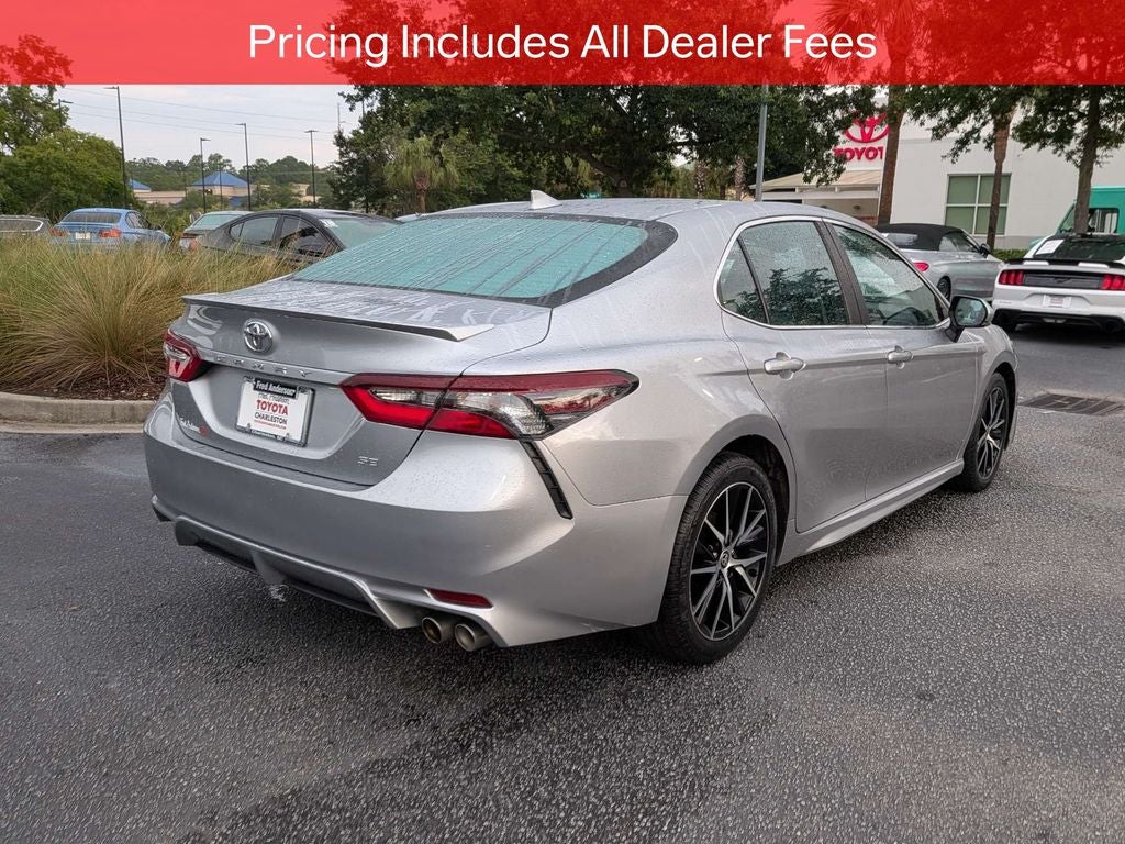 2024 Toyota Camry SE