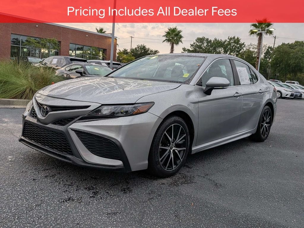 2024 Toyota Camry SE