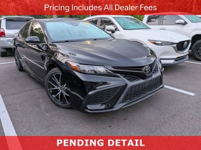 2022 Toyota Camry SE