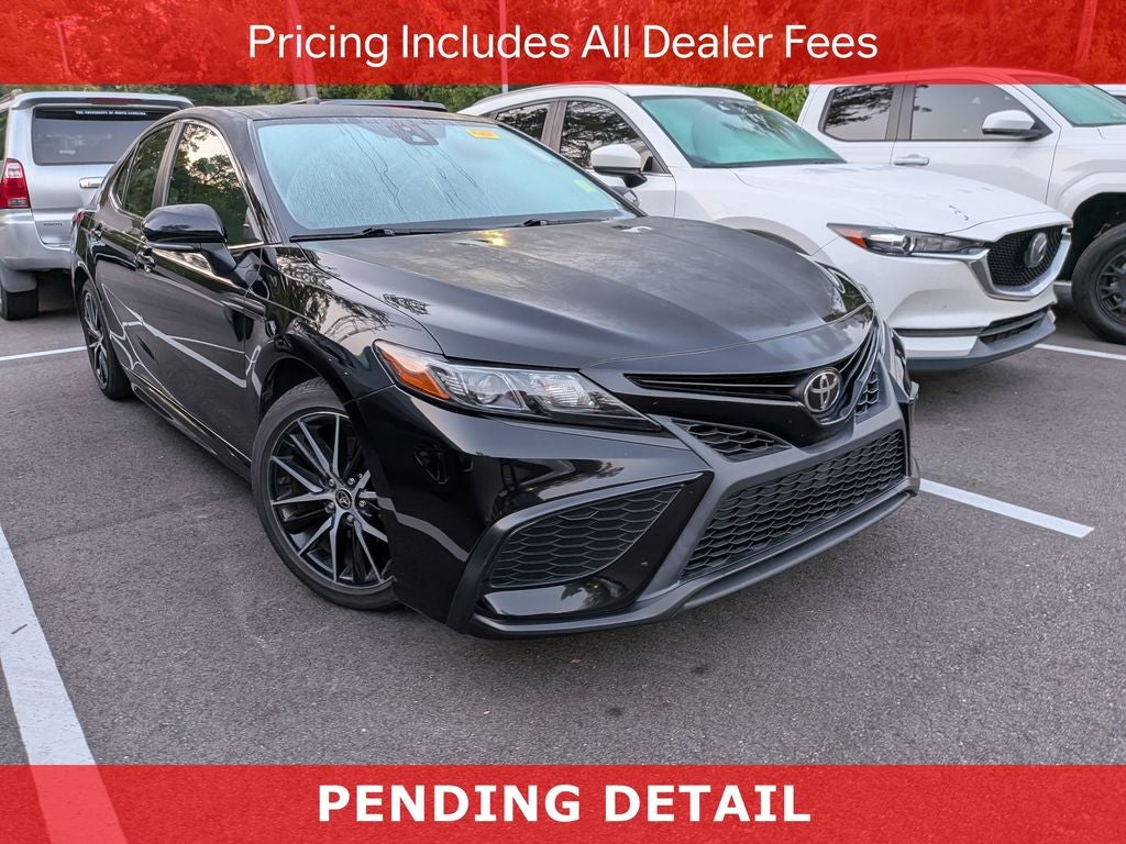 2022 Toyota Camry SE