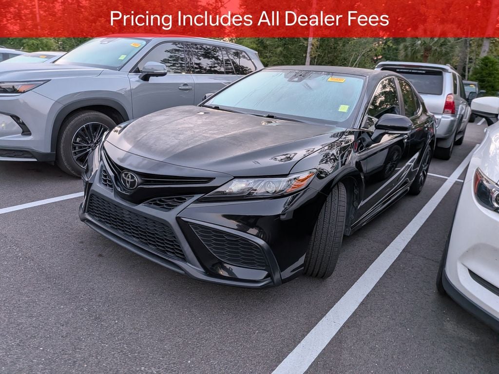 2022 Toyota Camry SE
