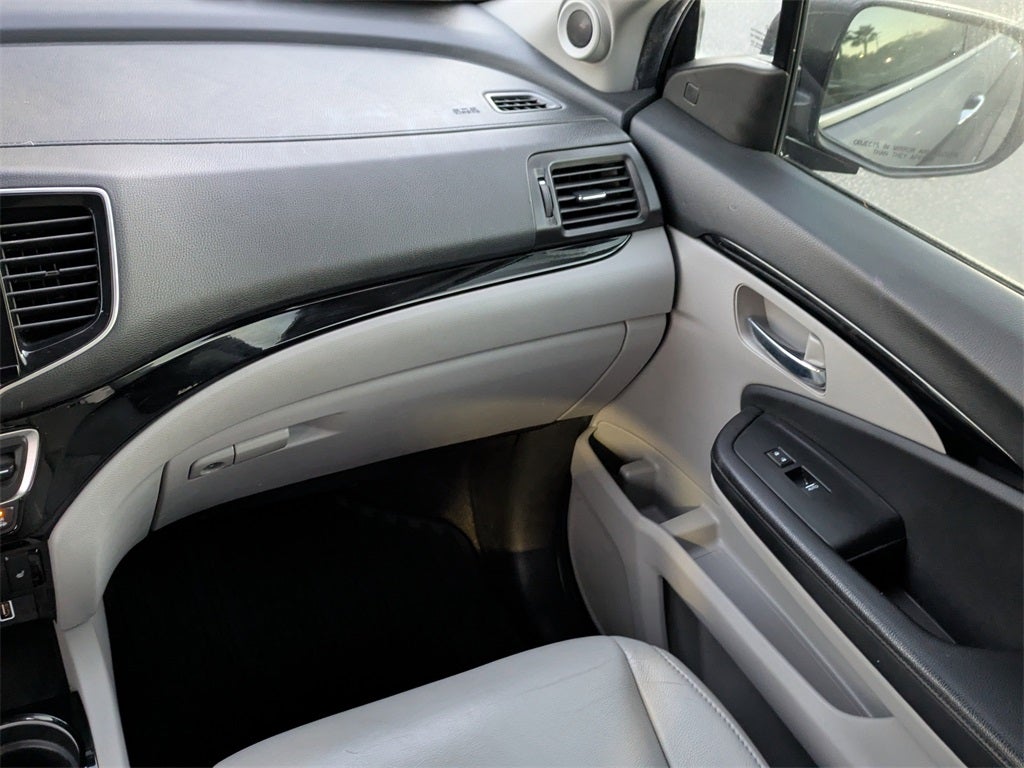 2020 Honda Pilot Touring 7 Passenger