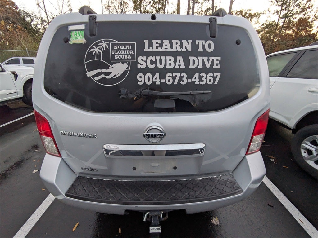 2012 Nissan Pathfinder SV