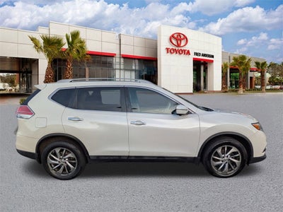 2015 Nissan Rogue SL