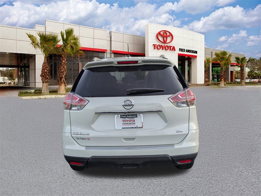 2015 Nissan Rogue SL