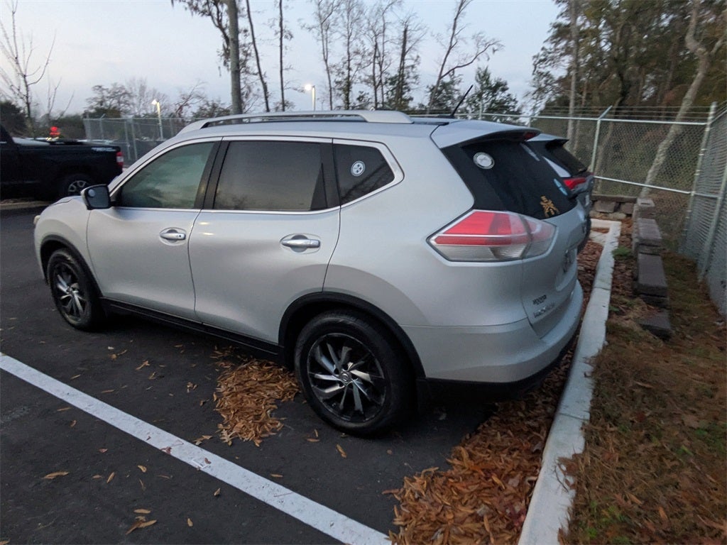 2015 Nissan Rogue SL