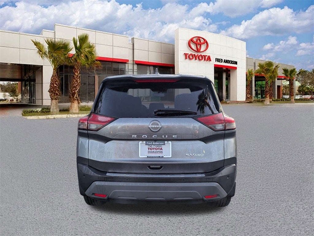 2022 Nissan Rogue SV