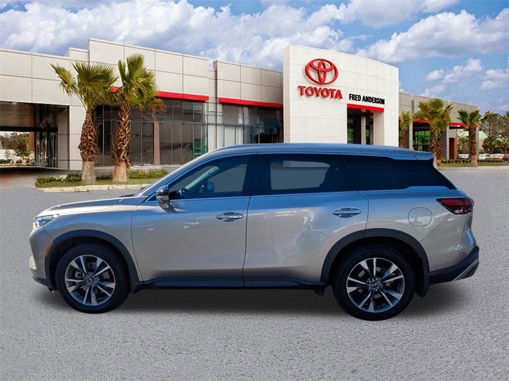 2023 INFINITI QX60 LUXE