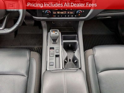 2024 Nissan Pathfinder SL