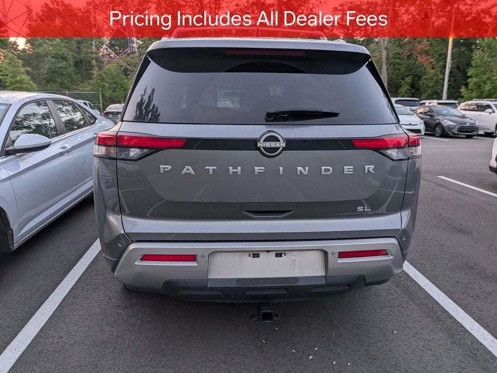 2024 Nissan Pathfinder SL