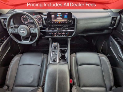 2023 Nissan Pathfinder SL