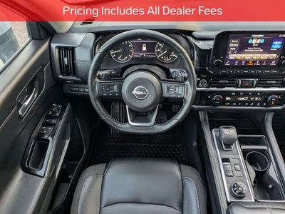 2023 Nissan Pathfinder SL