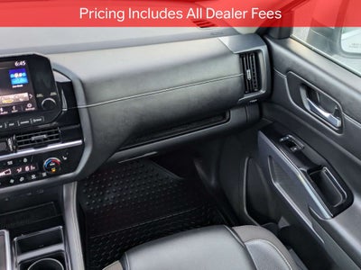 2023 Nissan Pathfinder SL