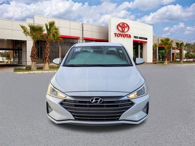 2019 Hyundai Elantra SE