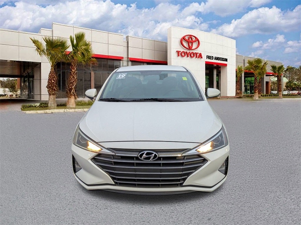 2019 Hyundai Elantra SE