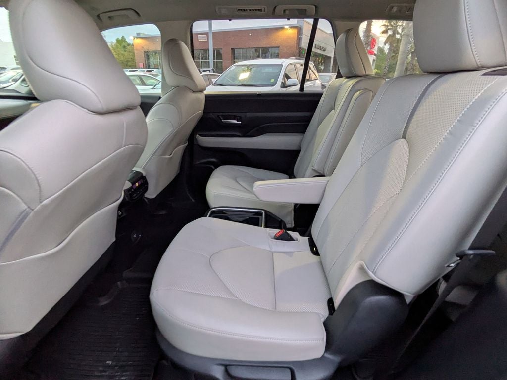 2024 Toyota Grand Highlander Platinum