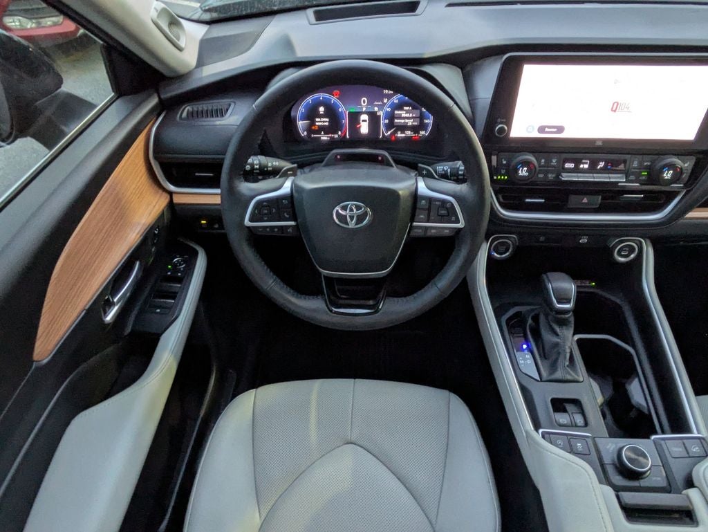 2024 Toyota Grand Highlander Platinum