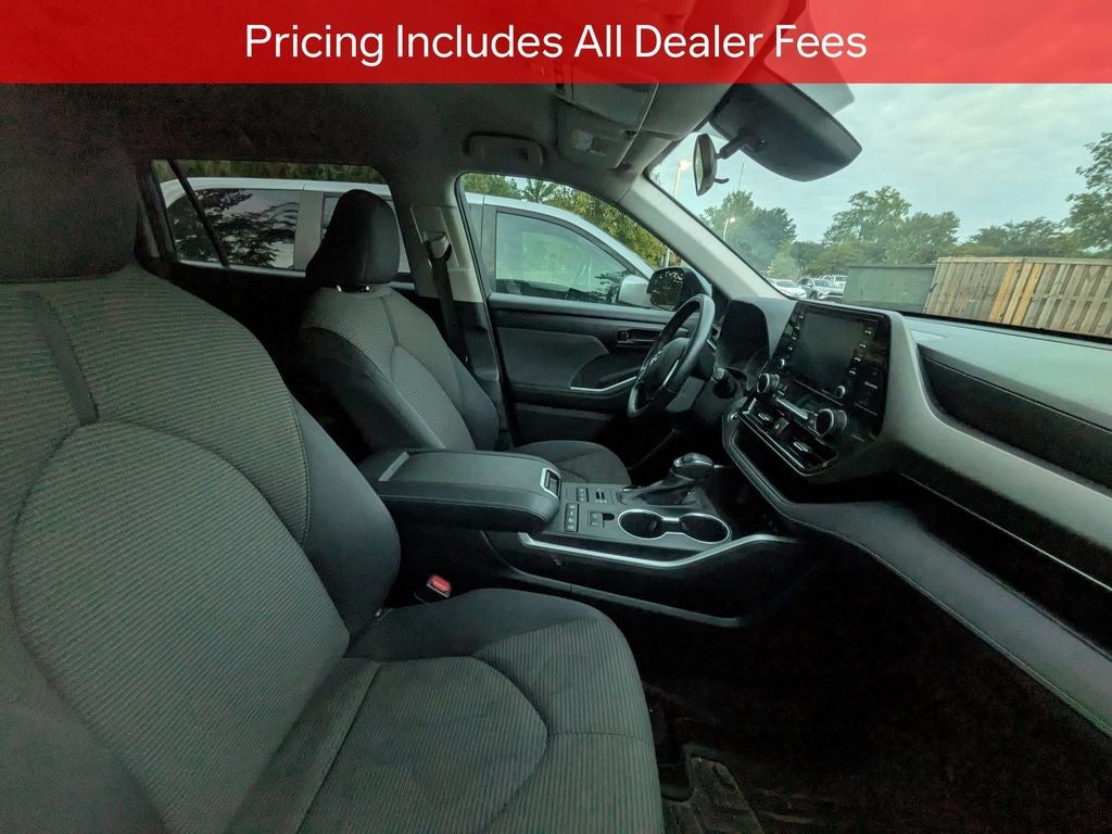 2020 Toyota Highlander LE
