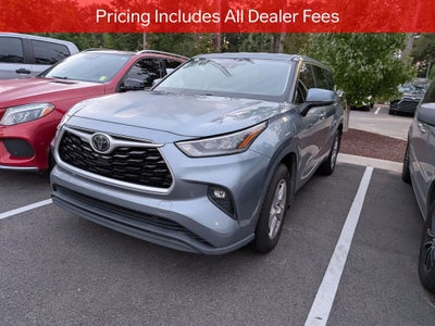 2020 Toyota Highlander LE