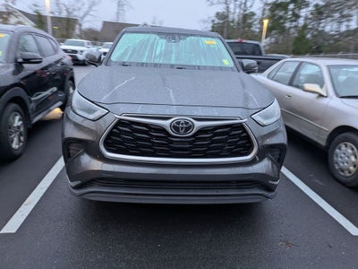 2022 Toyota Highlander L