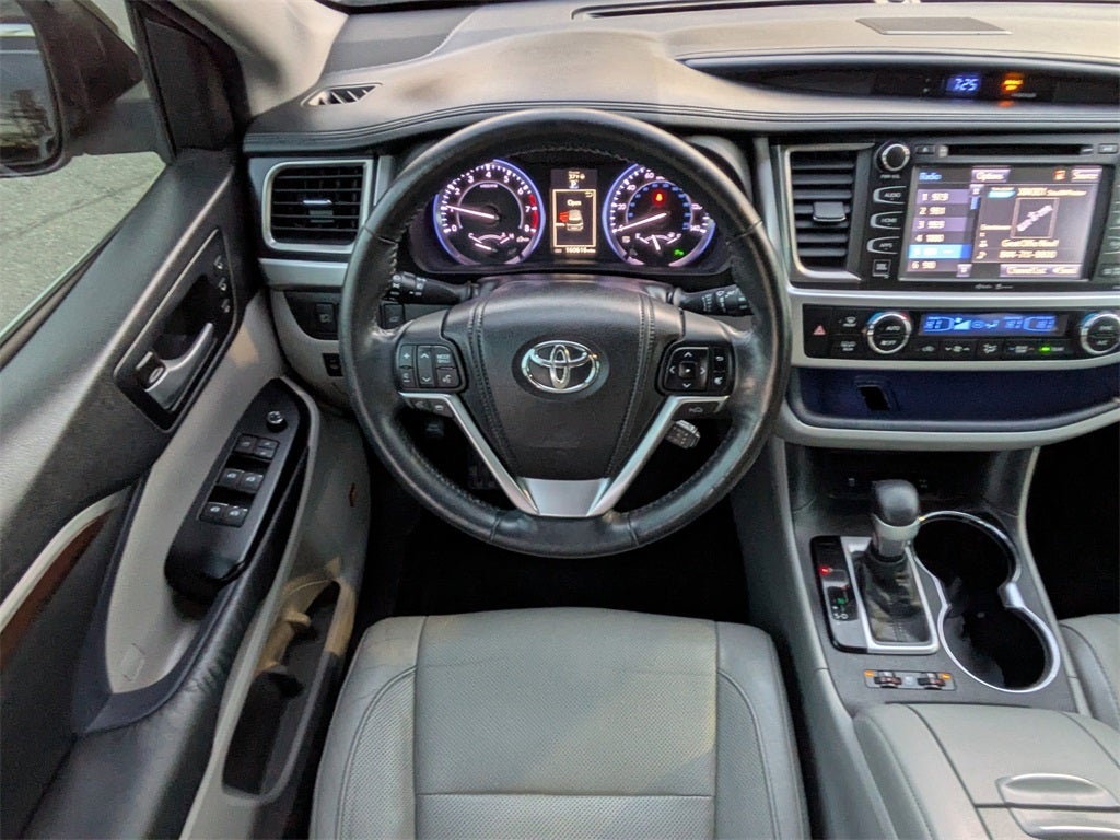 2015 Toyota Highlander Limited Platinum V6