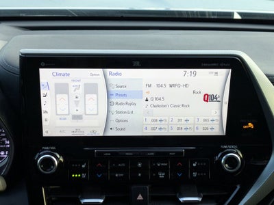 2022 Toyota Highlander Platinum