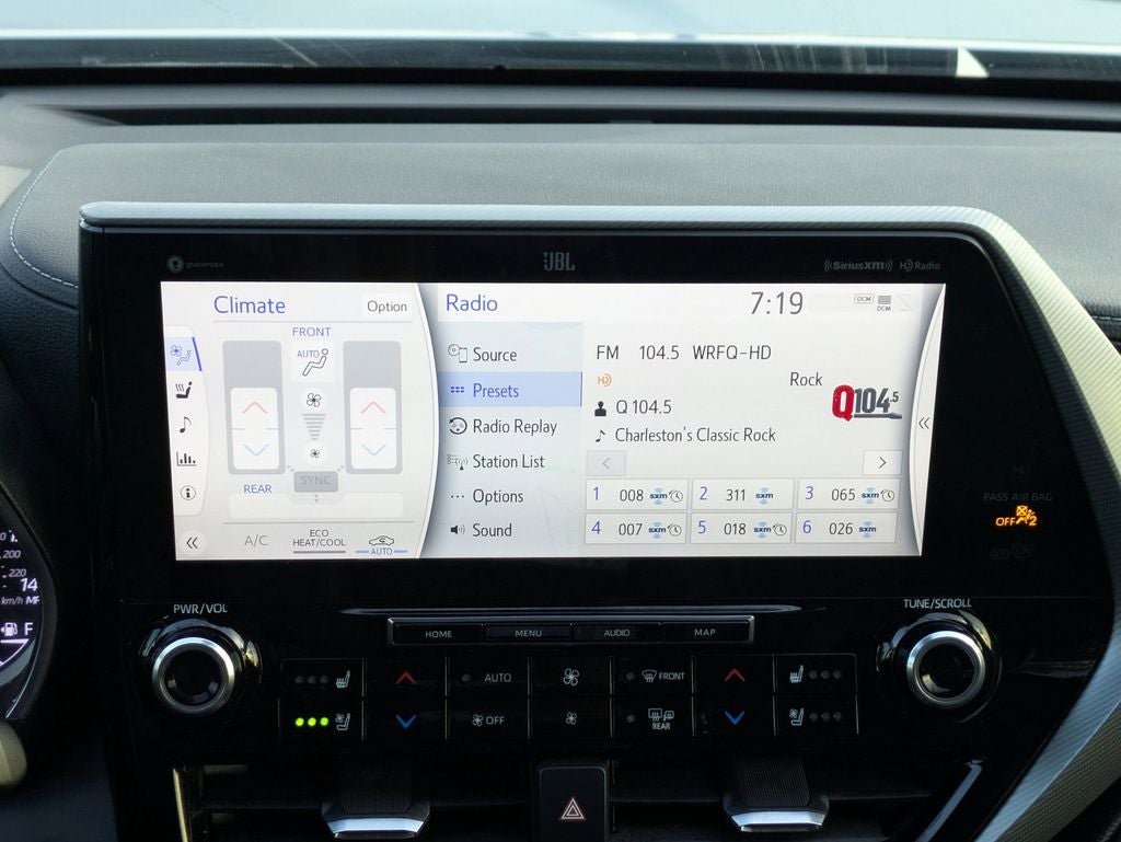 2022 Toyota Highlander Platinum
