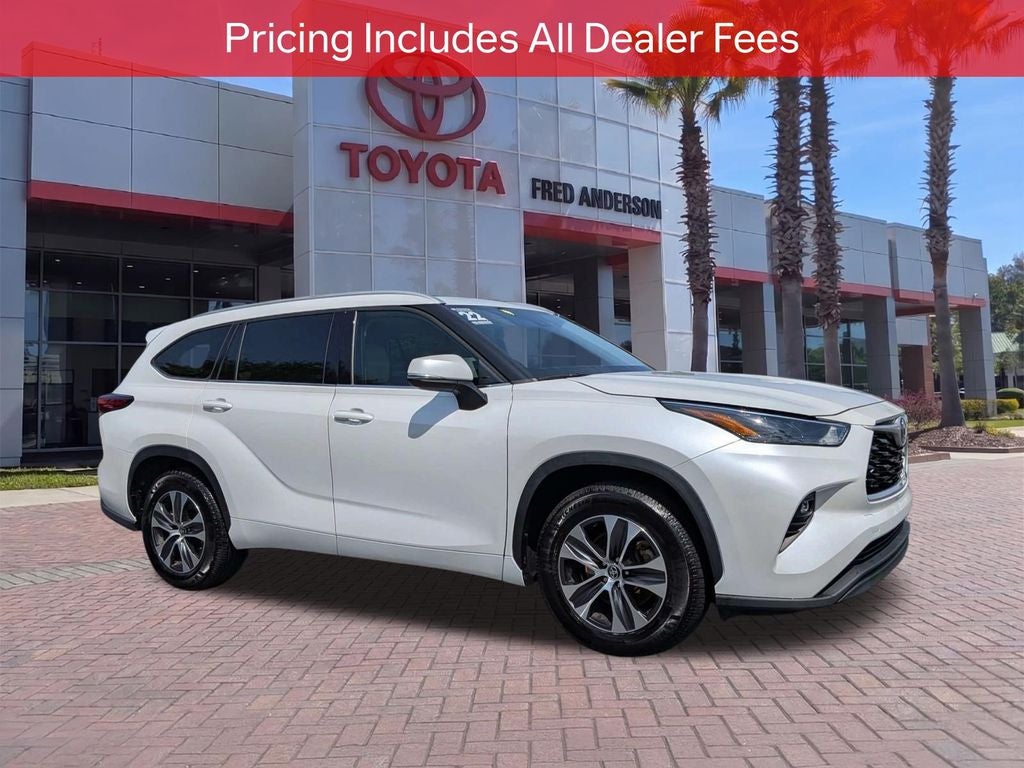 2022 Toyota Highlander XLE