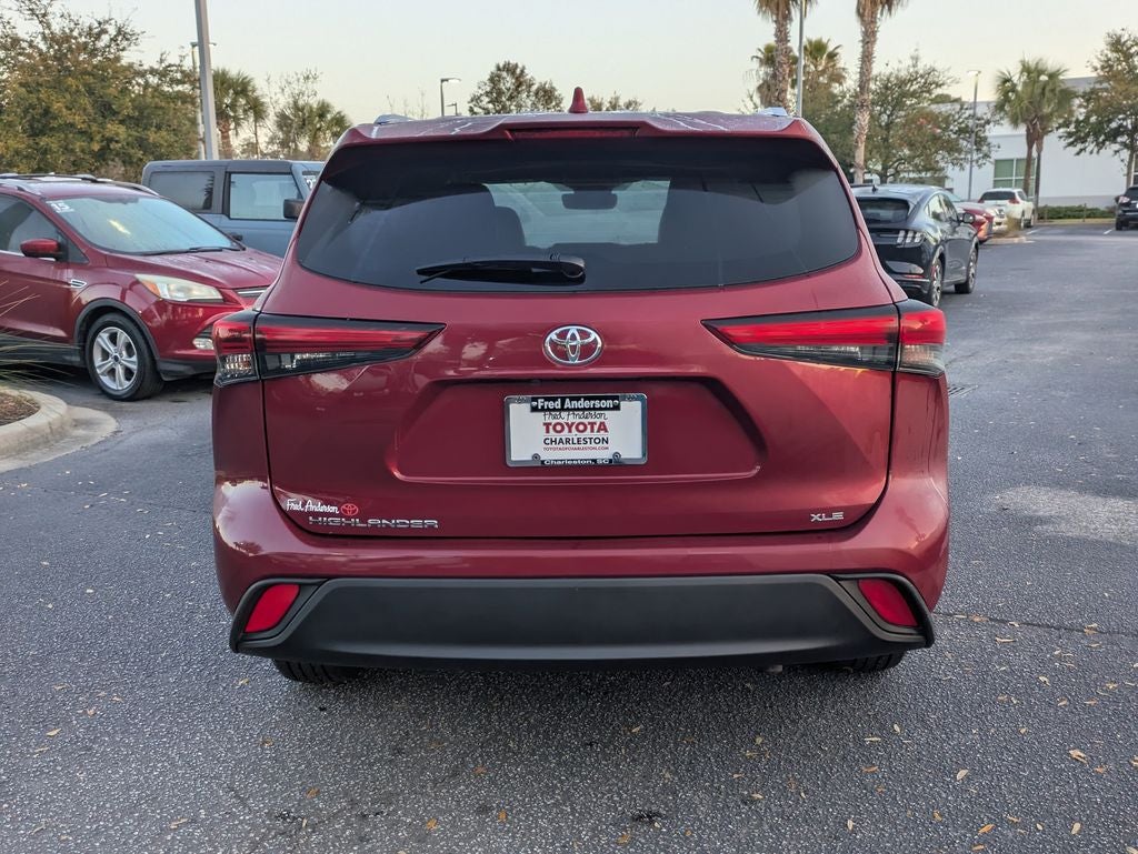 2021 Toyota Highlander XLE