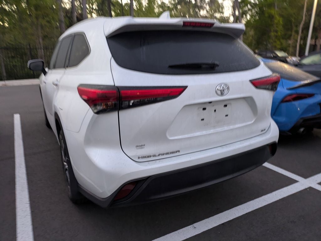 2022 Toyota Highlander XLE