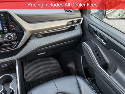 2022 Toyota Highlander XLE